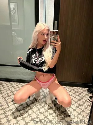 Evaelfiefree OnlyFans Leaked Free Thumbnail Picture - #djup1bwf3v