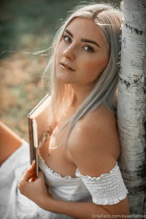 Evaelfiefree OnlyFans Leaked Free Thumbnail Picture - #le0Iyt6yqr
