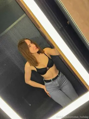 Evaholiday OnlyFans Leaked Free Thumbnail Picture - #FhdXhC1qoS