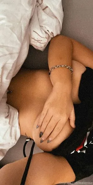 Evalamourfree OnlyFans Leaked Free Thumbnail Picture - #NCGU9X9XZc