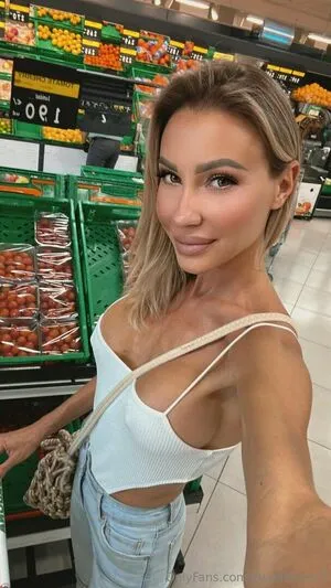 Evalifestyle7 OnlyFans Leaked Free Thumbnail Picture - #pfHmxuHqmn