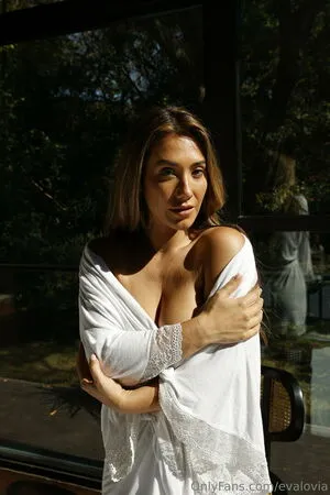 Evalovia OnlyFans Leaked Free Thumbnail Picture - #28pjAoKIjl