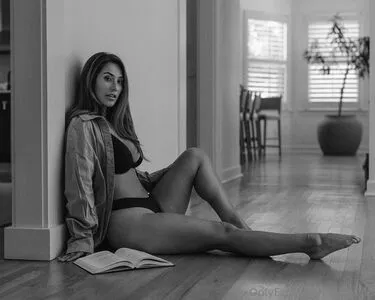 Evalovia OnlyFans Leaked Free Thumbnail Picture - #PpPnfvb9ZY