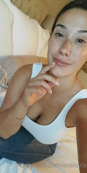 Evalovia OnlyFans Leaked Free Thumbnail Picture - #Pr5YqJJio4