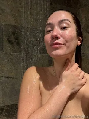Evalovia OnlyFans Leaked Free Thumbnail Picture - #xOQTCP4ibi