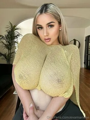 Evamarieee OnlyFans Leaked Free Thumbnail Picture - #5gVwFgXiX9