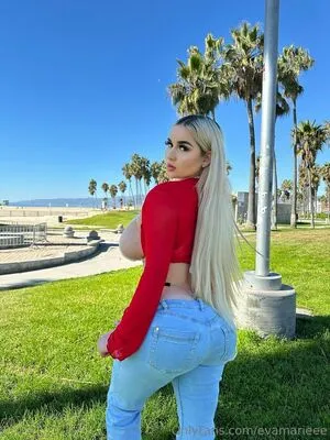 Evamarieee OnlyFans Leaked Free Thumbnail Picture - #6J4jJzczBs