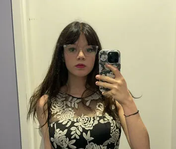 Evamariepl OnlyFans Leaked Free Thumbnail Picture - #nnOaujt1c0
