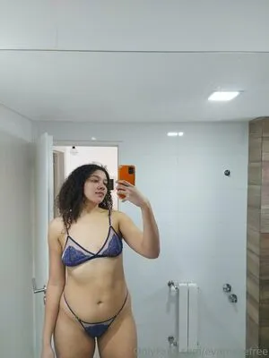 Evamazefree OnlyFans Leaked Free Thumbnail Picture - #maK5HNhivX
