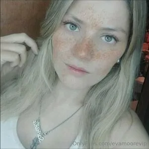 Evamoorevip OnlyFans Leaked Free Thumbnail Picture - #MHIkp2rdb8