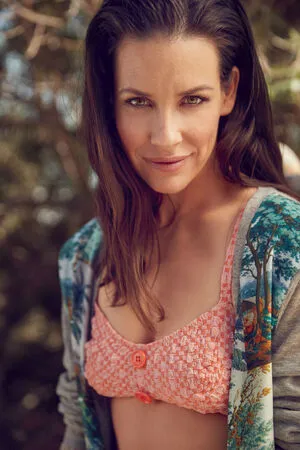 Evangeline Lilly OnlyFans Leaked Free Thumbnail Picture - #3pIZ2xwW04