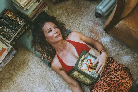 Evangeline Lilly OnlyFans Leaked Free Thumbnail Picture - #o9O9XM3HO4