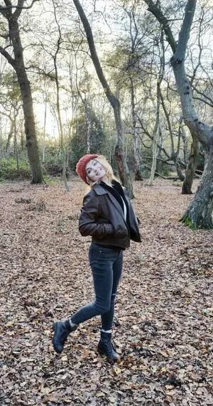 Evanna Lynch OnlyFans Leaked Free Thumbnail Picture - #JL6l8naZC0