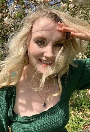 Evanna Lynch OnlyFans Leaked Free Thumbnail Picture - #MULOkt3piZ