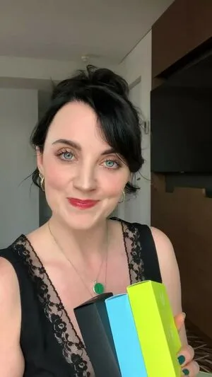 Evanna Lynch OnlyFans Leaked Free Thumbnail Picture - #TsSVU7PyIg