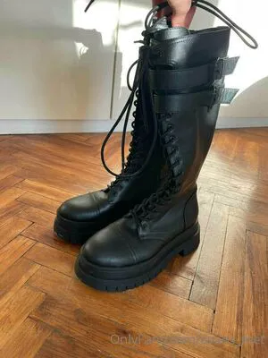 Evans Feet OnlyFans Leaked Free Thumbnail Picture - #OCMtgeqqcZ