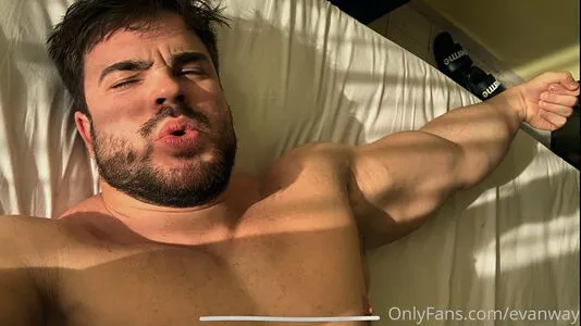 Evanway OnlyFans Leaked Free Thumbnail Picture - #AxnhEt00S4