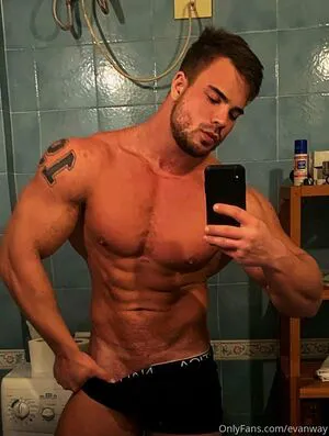 Evanway OnlyFans Leaked Free Thumbnail Picture - #HrMubvyh5A