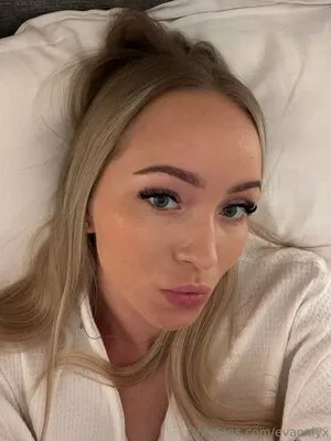 Evaonlyx OnlyFans Leaked Free Thumbnail Picture - #Q7QyIDnXpl