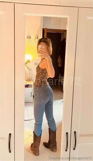 Evaparisi72 OnlyFans Leaked Free Thumbnail Picture - #hD2EANRLtT