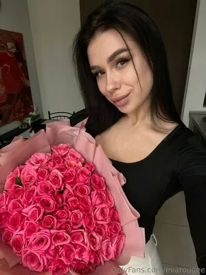 Evarougee OnlyFans Leaked Free Thumbnail Picture - #41qz9M2f6X