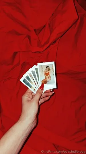 Evasindlerova OnlyFans Leaked Free Thumbnail Picture - #Nyz5FbqdU6