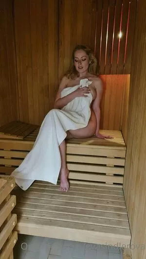 Evasindlerova OnlyFans Leaked Free Thumbnail Picture - #CeWZCgSOhb