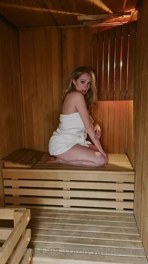 Evasindlerova OnlyFans Leaked Free Thumbnail Picture - #hiXFGg5bI2