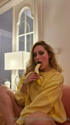 Evasindlerova OnlyFans Leaked Free Thumbnail Picture - #ntWc37Ctxb