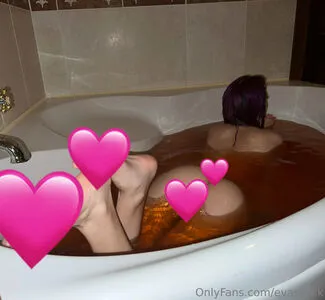 Evaskskk OnlyFans Leaked Free Thumbnail Picture - #8I2Zkivp9z