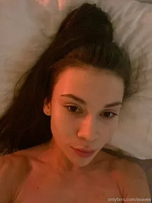 Evavee OnlyFans Leaked Free Thumbnail Picture - #HDtif7HVBB