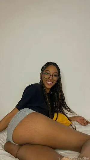 Evaxstar OnlyFans Leaked Free Thumbnail Picture - #r6c0dbyiAX
