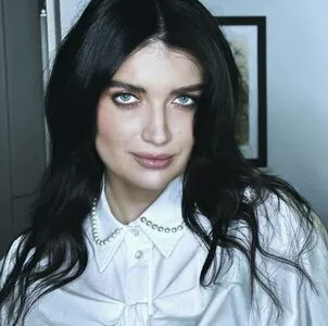 Eve Hewson OnlyFans Leaked Free Thumbnail Picture - #ANpPlCYOXg