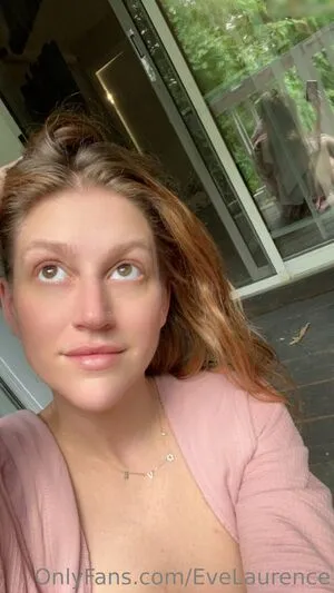 Eve Lawrence OnlyFans Leaked Free Thumbnail Picture - #1di7m39V5w
