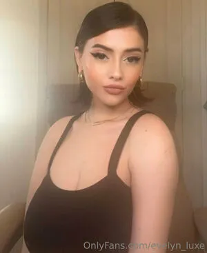 Eve Luxe OnlyFans Leaked Free Thumbnail Picture - #YsSIqXF2B1