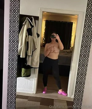 Eve Official OnlyFans Leaked Free Thumbnail Picture - #8GxjT2xVib