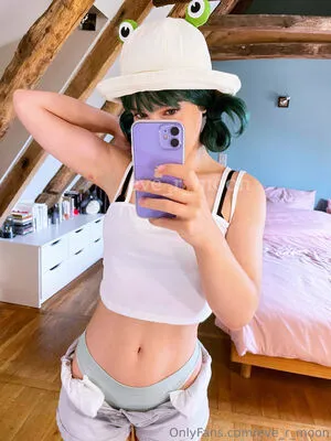 Eve R Moon OnlyFans Leaked Free Thumbnail Picture - #7K43RJPL1E