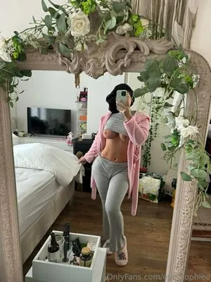 Eve Sophie OnlyFans Leaked Free Thumbnail Picture - #NjA4liJWw5