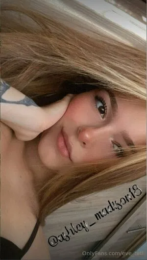 Eve Tati OnlyFans Leaked Free Thumbnail Picture - #4i1nmyDs1v