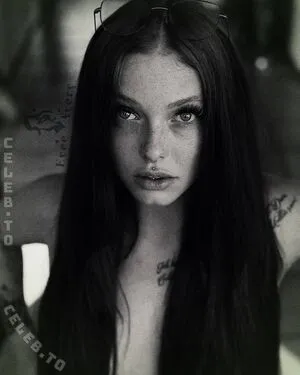 Evee Avery OnlyFans Leaked Free Thumbnail Picture - #67IrMXNg87