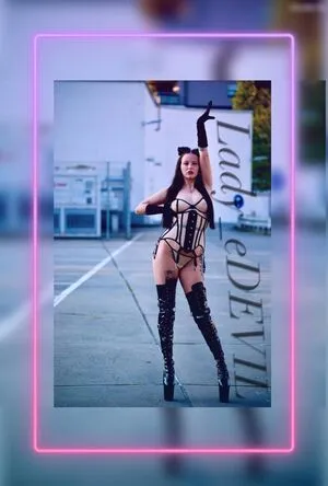 Evee Avery OnlyFans Leaked Free Thumbnail Picture - #xh3q1DMRSs
