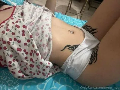 Evee Meow OnlyFans Leaked Free Thumbnail Picture - #kE1RckLAZP