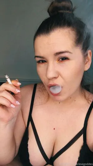 Evegoddes OnlyFans Leaked Free Thumbnail Picture - #IPOBlARVt0