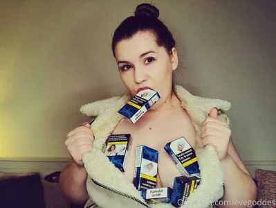 Evegoddes OnlyFans Leaked Free Thumbnail Picture - #ohyljxiko9