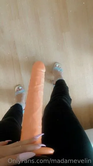 Eveliinxxx OnlyFans Leaked Free Thumbnail Picture - #gEfPzNoNAt