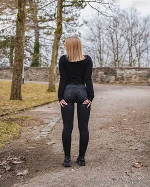 Evelin Ru OnlyFans Leaked Free Thumbnail Picture - #ruLpZEFxc5