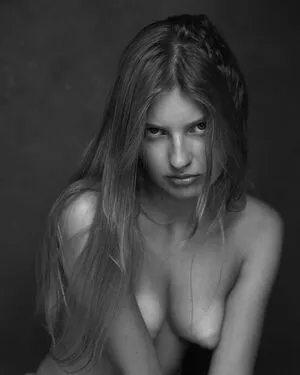 Evelina OnlyFans Leaked Free Thumbnail Picture - #bGMuOeU0CM