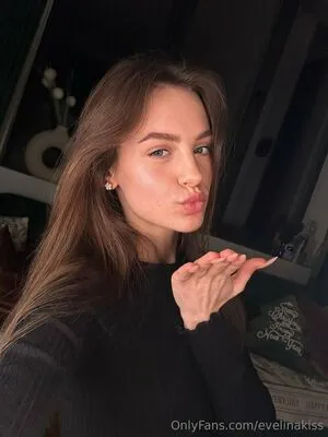 Evelinakiss OnlyFans Leaked Free Thumbnail Picture - #8Ety5eUWDG