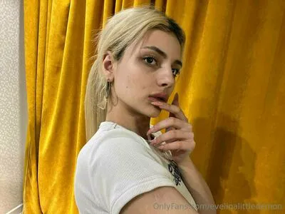 Evelinalittledemon OnlyFans Leaked Free Thumbnail Picture - #Cvt3e9pe4E