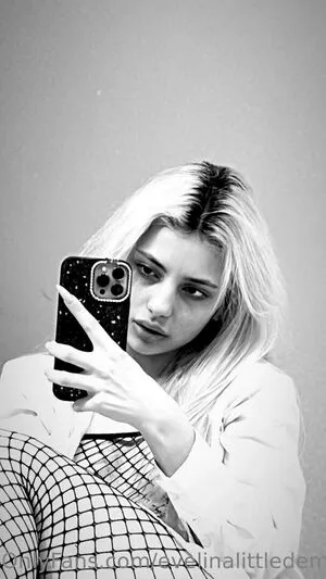 Evelinalittledemon OnlyFans Leaked Free Thumbnail Picture - #x1Mya6h4jD
